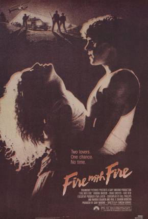 Filme Brincando com Fogo / Fire with Fire